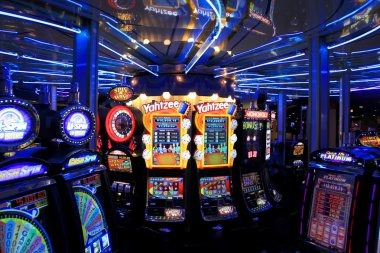 Weekly cashback calculation and tier progression on betting sites